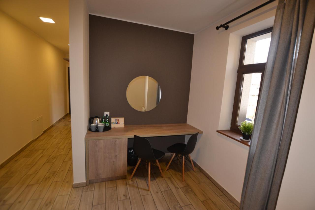 Sleepwell Apartments Legnica Exterior photo